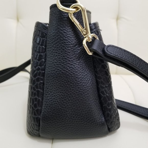 Doris & Jacky Alligator-Embossed Leather Shoulder Bag - Picture 15 of 16
